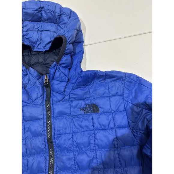 The North Face Women's Thermoball Hooded Jacket Coat Size S Quilted Puffer Blue - Picture 4 of 15